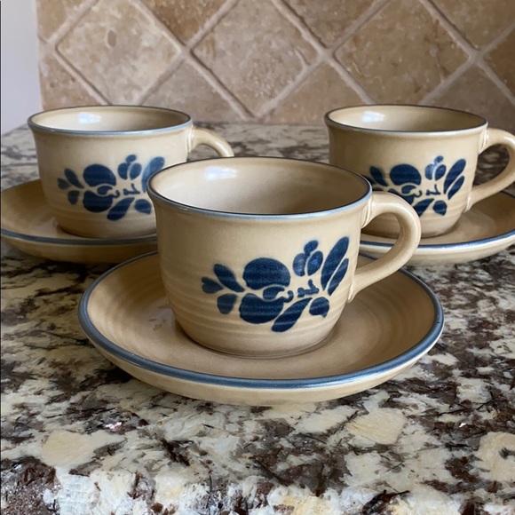 Pfaltzgraff Other - 6 Cups and Saucers Pfaltzgraff Folk Art